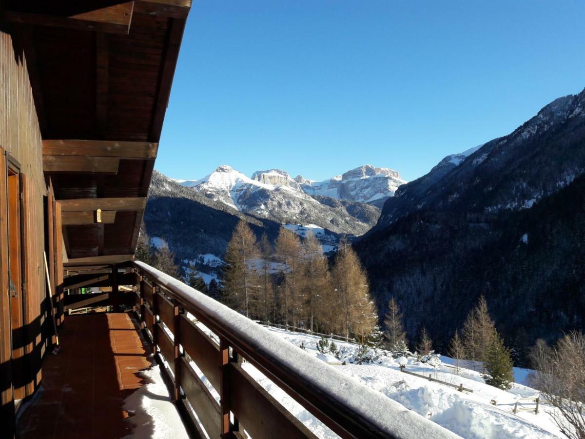 Chalet Relax Pozza di Fassa Esterno foto